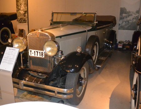 Veteranbil museet på Hotel Union har mange godbiter å by på. Her en Nash Phaeton fra 1931 ©Åsmund Tveit